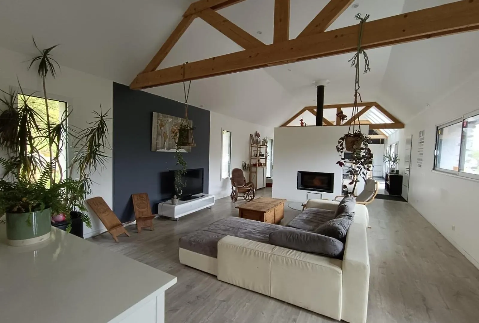 ホームステイ IrvillacChambre Dans Corps De Ferme A La Campagneアパートメント